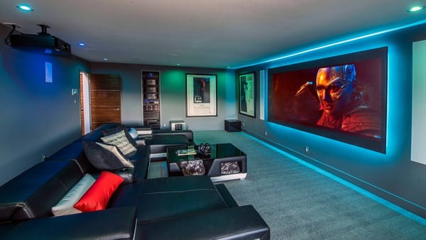 Nonton Lebih Fokus dan Nyaman, Panduan Mengatur Pencahayaan Ala Bioskop Rumah